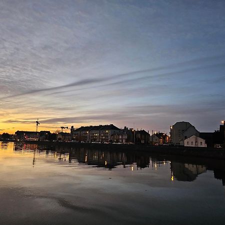 Peniche Logement Atipyque Creil Bagian luar foto